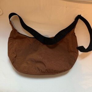 Baggu Medium Crescent Bag